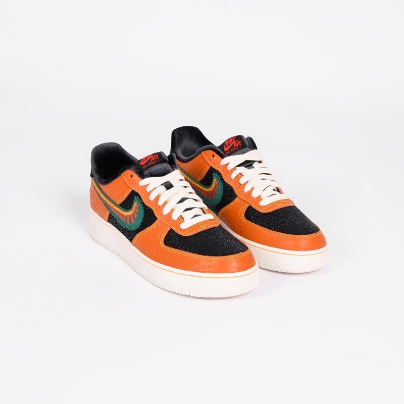 Nike Air Force 1 07 LX - Spice/Green Noise