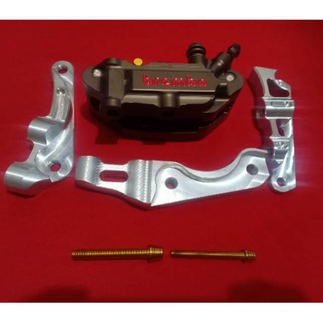 Paketan Brembo Breket + baut MIO, FINO, NUOVO, VIKSEN