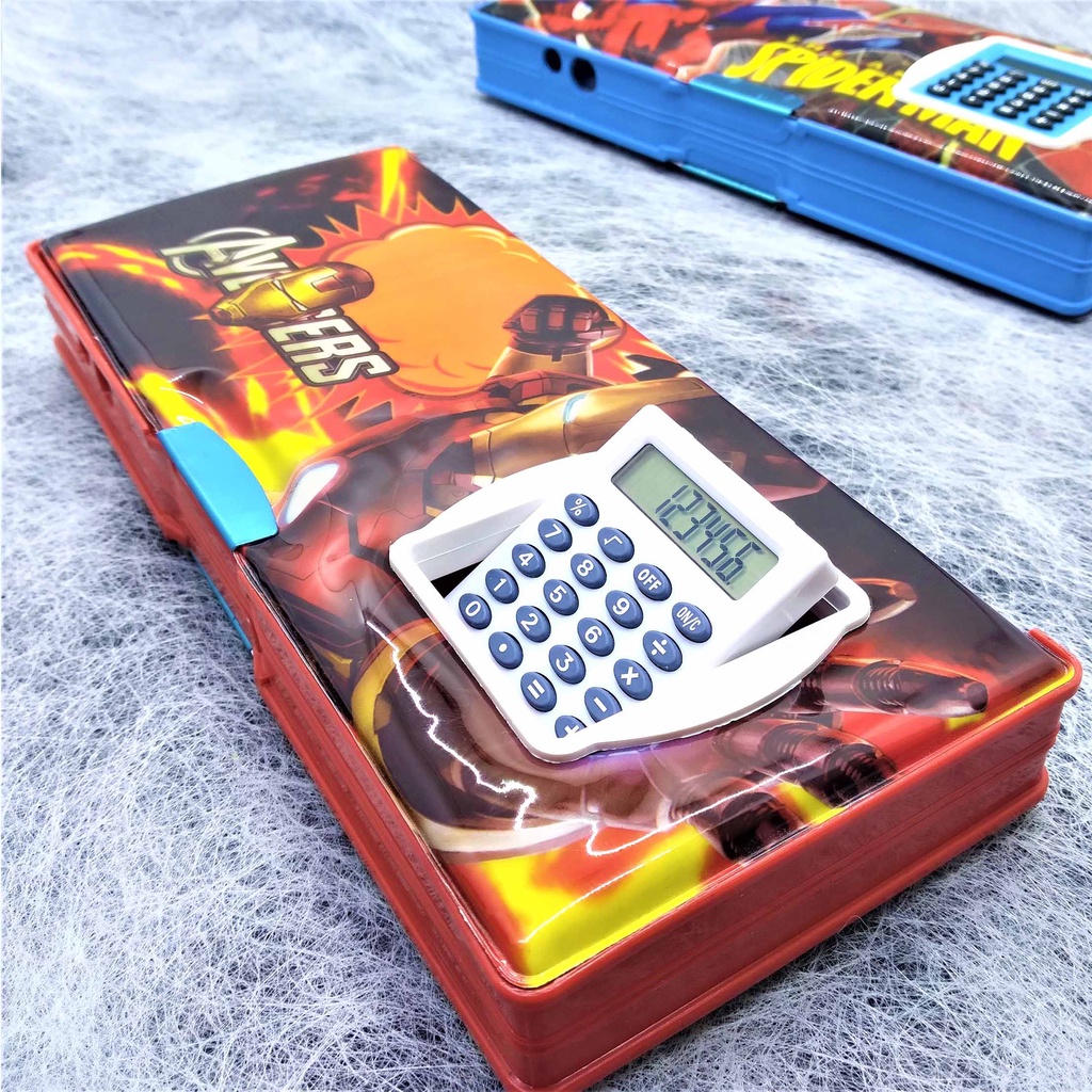 PROMO !! Tempat Pensil Magnet 1628 Karakter + Kalkulator + Rautan 2 Lubang BONUS MECHANIC PENSIL-2