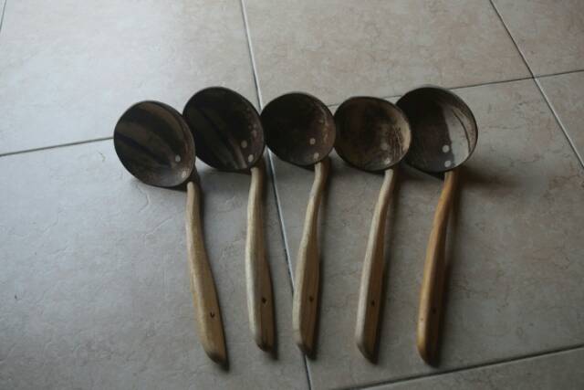 Irus kayu batok kelapa centong batok kelapa tempurung kelapa klasik