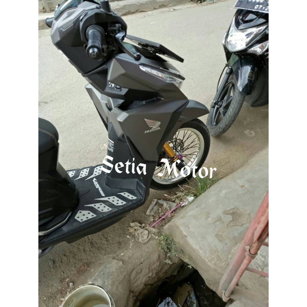 Sepaket Velg Rossi Ring 17 Motor Matic Vario 150Vario 125 Velg