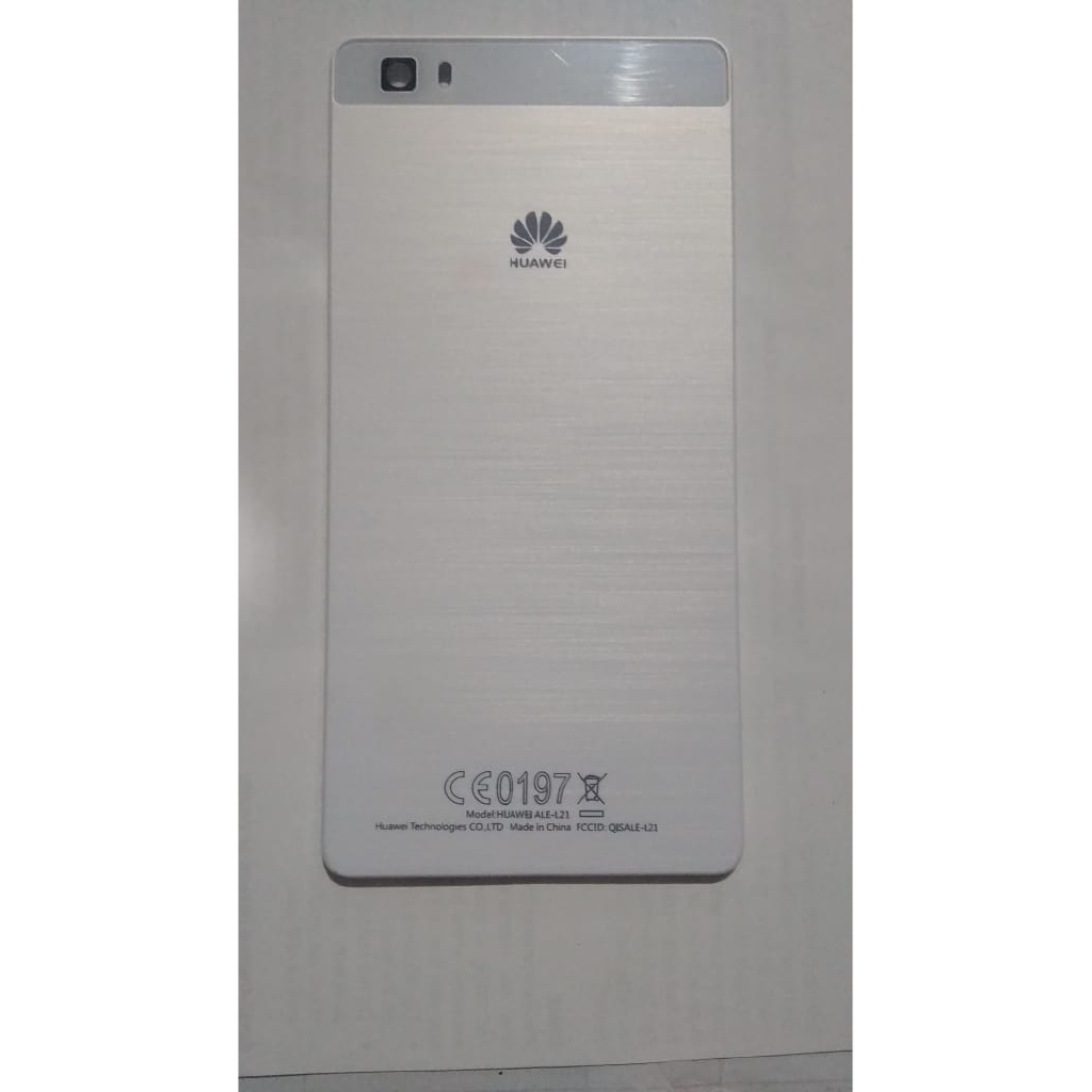 BACK COVER / TUTUP BELAKANG / BACK DOOR HUAWEI P8 LITE WHITE