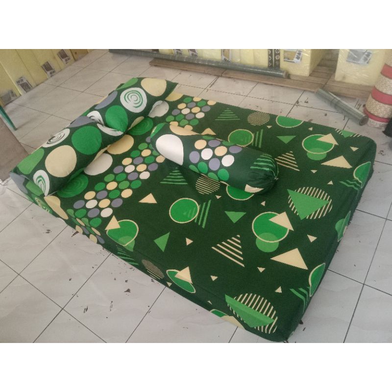 SPREI KATUN BERKARET SIAP PAKAI