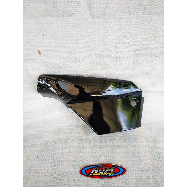 Cover tutup bok aki/box aki yamaha Fiz R/vega R lama tempong aki bok aki vega r lama old hitam