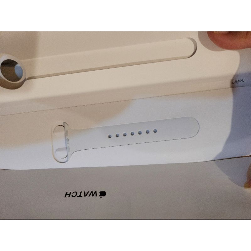 Preloved Apple Watch / Iwatch Series 3 42mm White Silver IBOX