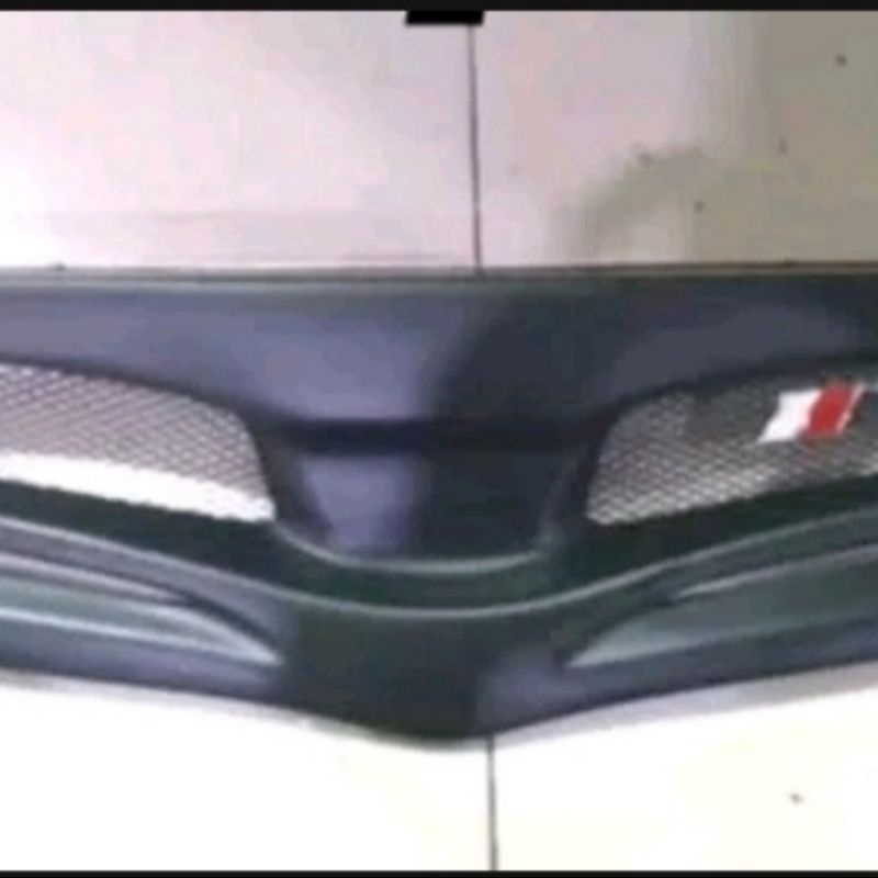 grill vios limo 2003-2005 trd