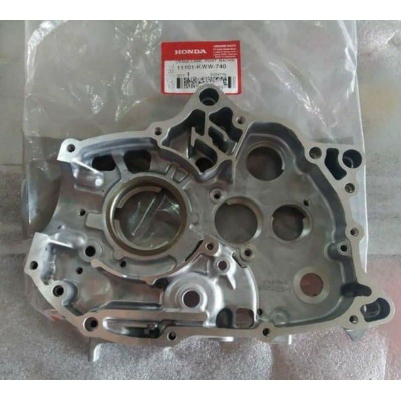 Kalter Mesin Kanan (Crankcase Comp R) Revo fi, Absolute 11101KWW740