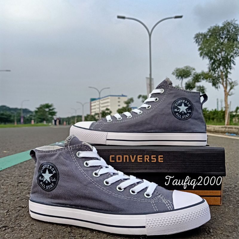 Sepatu Converse Semi Boot Sneakers Pria Wanita