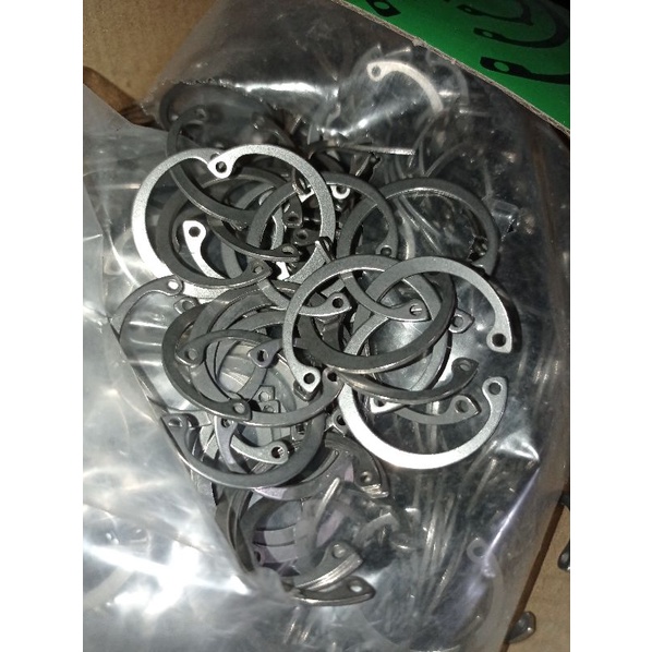 snapring type H ukuran H28 STAINLESS 420