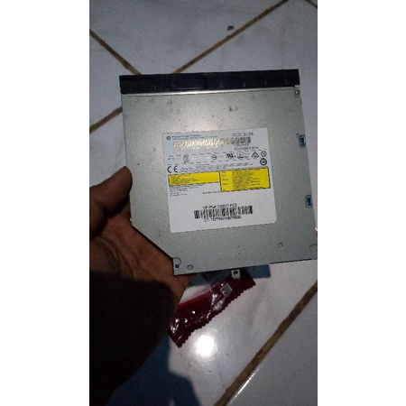dvd bekas laptop SU_208 punya samsung