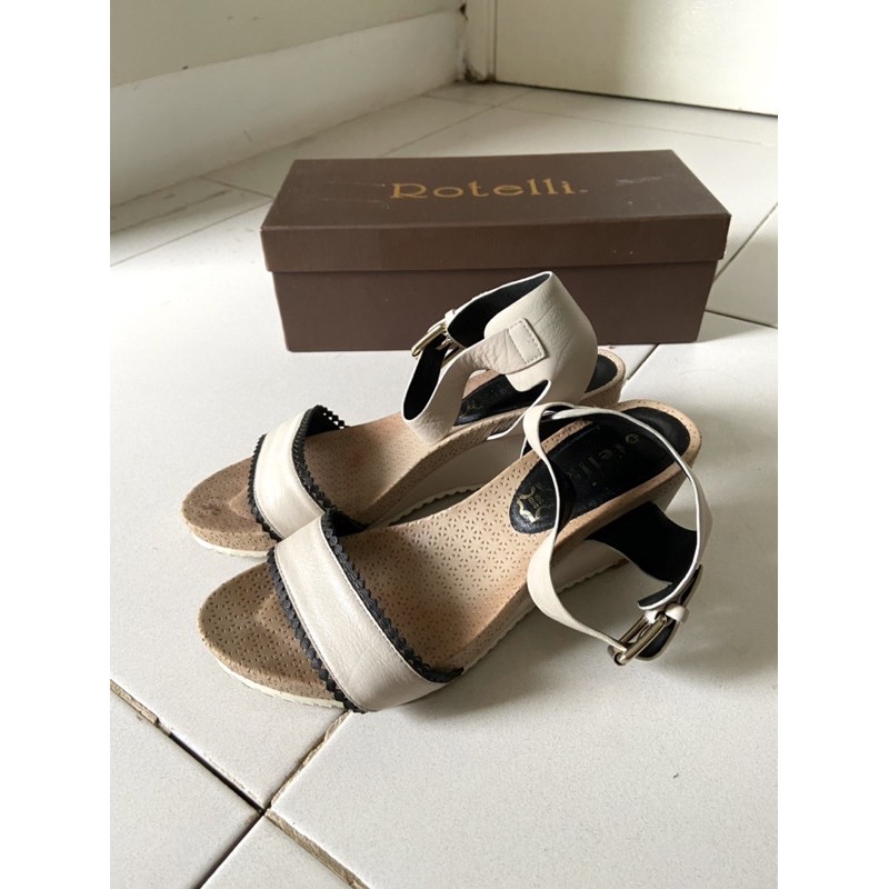 Wedges Merk Rotelli (Preloved)