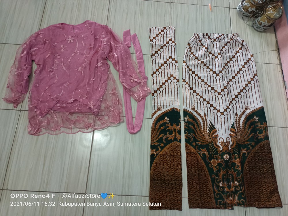 Ready 4 Warna Nayaka Batik - Batik Couple Nirmala Slendang Parang Ijo Tille Memutar