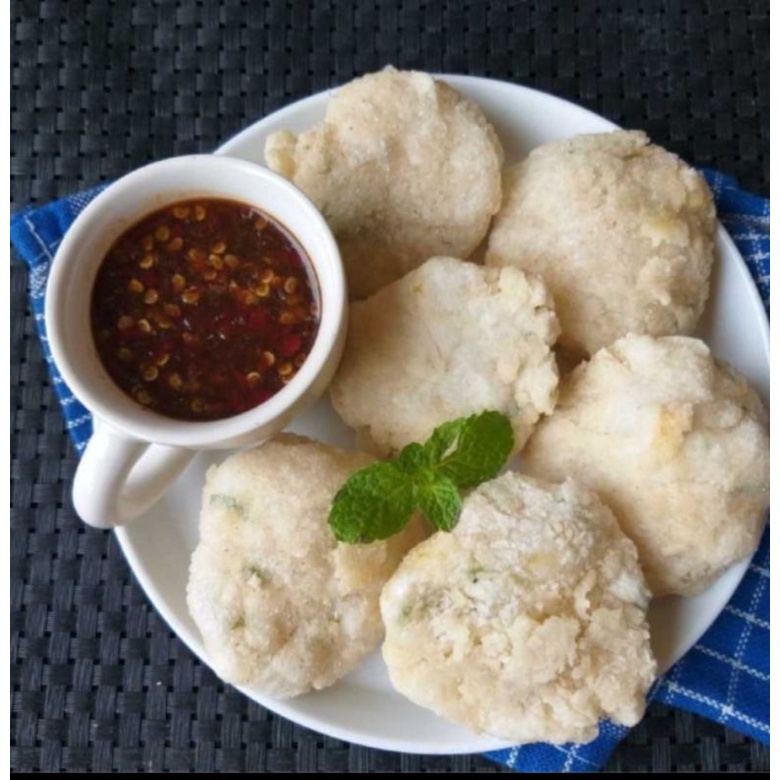 

Cireng bumbu rujak