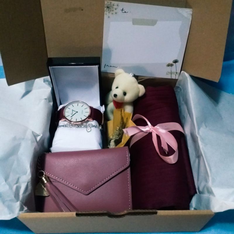 

(sepaket)HEMPRES KADO ULANG TAHUN CEWEK, PERNIKAHAN, WISUDA