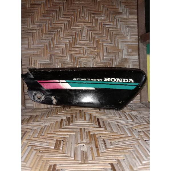 box aki/kempol Astrea grand bulus 1991 sebelah kiri original