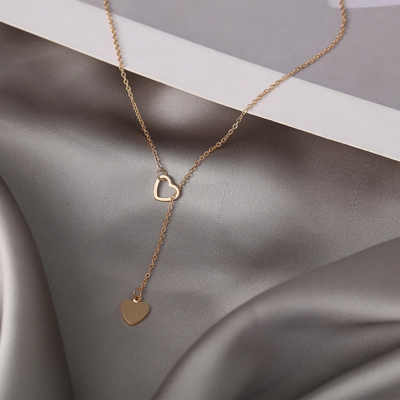 Fashion Peach Heart Necklace Hollow Love Personality Simple Clavicle Chain Heart Pendant Jewelry