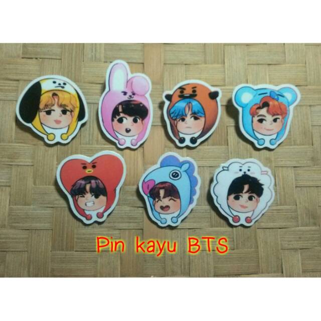 pin kayu/bros member  BTS BT21