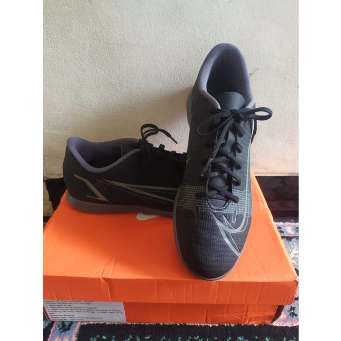 SEPATU FUTSAL NIKE VAPOR 14 ORIGINAL / WARNA BLACK IRON