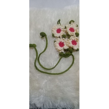 kalung konektor masker rajut bunga daisy