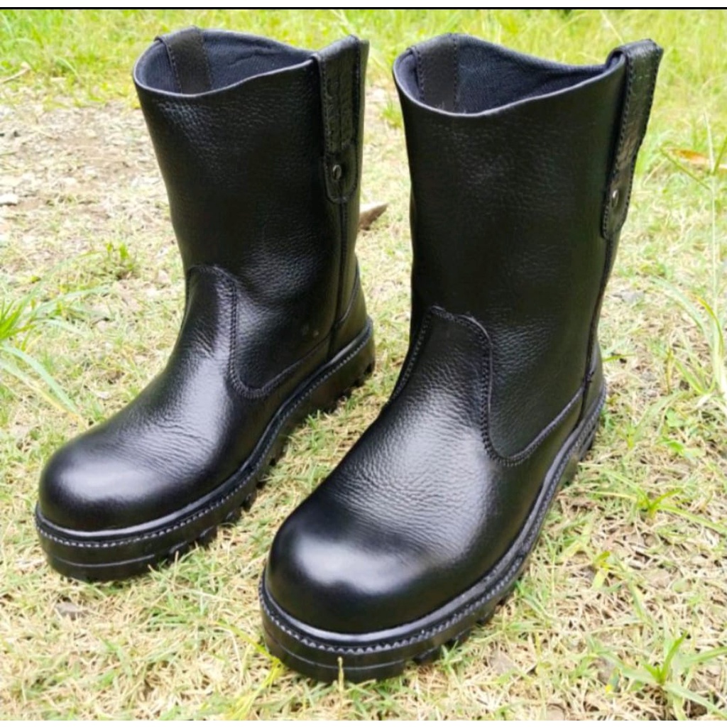 Sepatu Safety Pria King septi Ujung Besi  Kulit  Terbaru