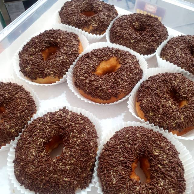 

Donat Mocha Meses isi 6pc