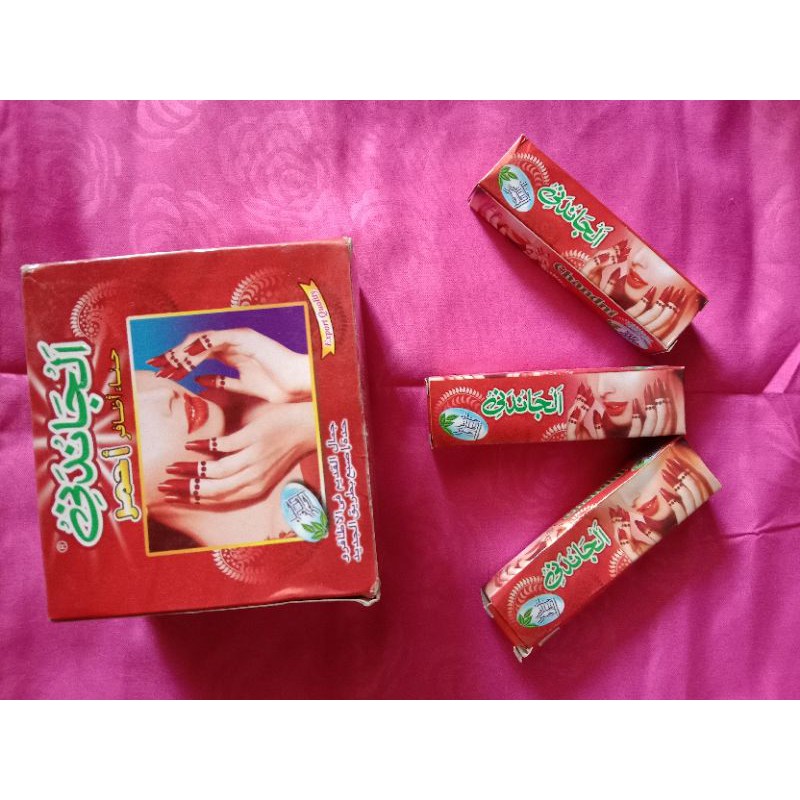 Chandini Henna Red Nail