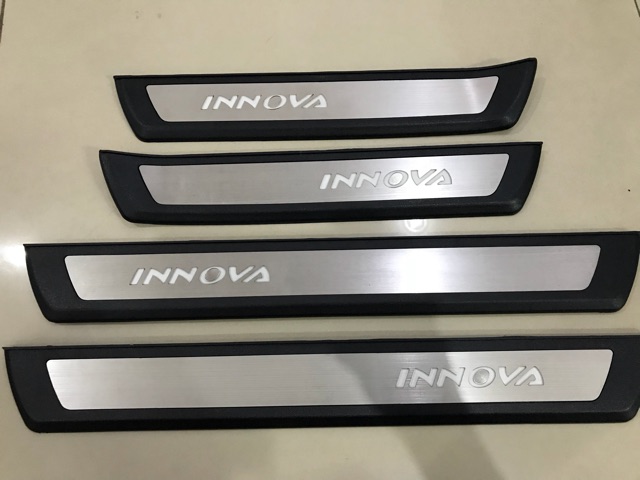 Sill Plate Injakan Kaki Mobil Lampu Led Toyota Innova Reborn