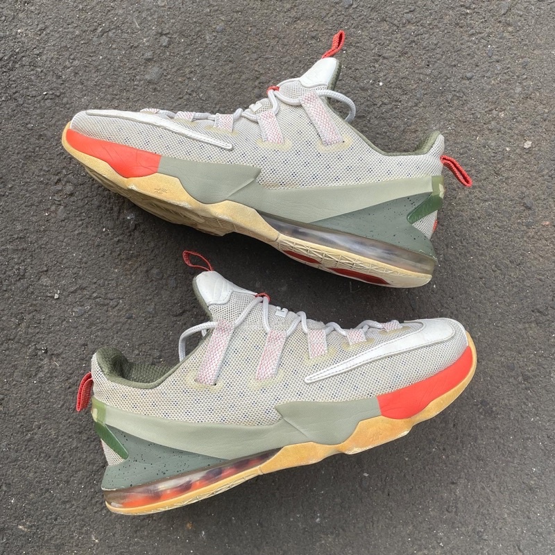 lebron 13 low grey