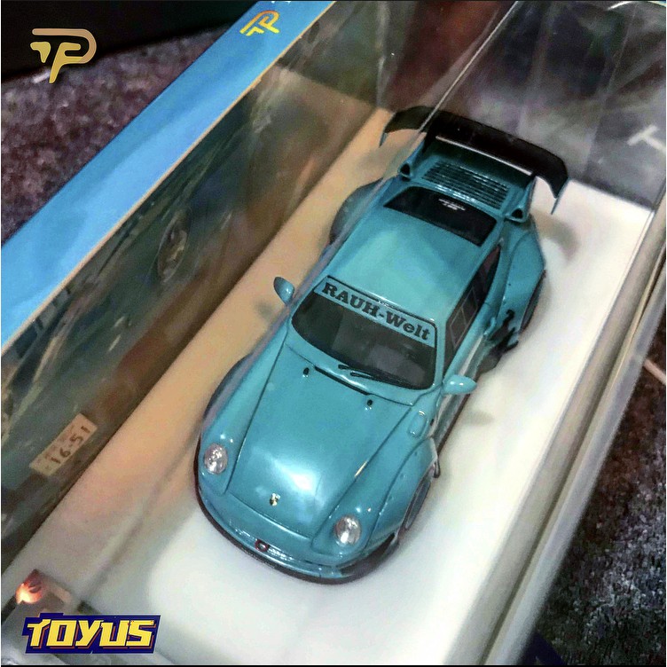 Timothy&Pierre - PORSCHE 993 RWB RAUH PASSION - Timothy and Pierre
