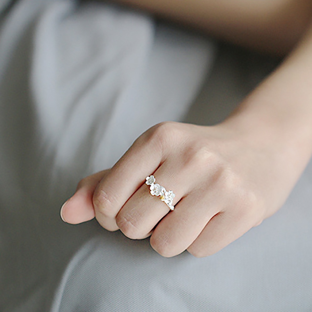 Hu Hu Hu Hu Hu Alat Bantu Pasang Kacamata♡ Cincin Model Terbuka Desain Bunga Plum Blossom Handmade Adjustable Untuk Wanita
