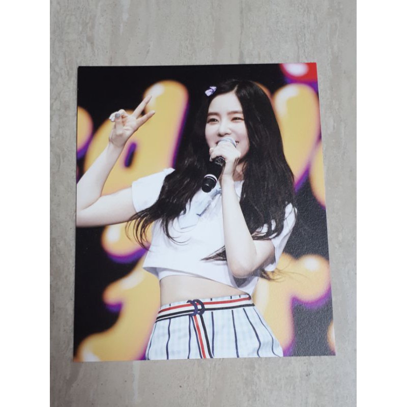 IRENE Red Velvet Postcard Red Room Kihno