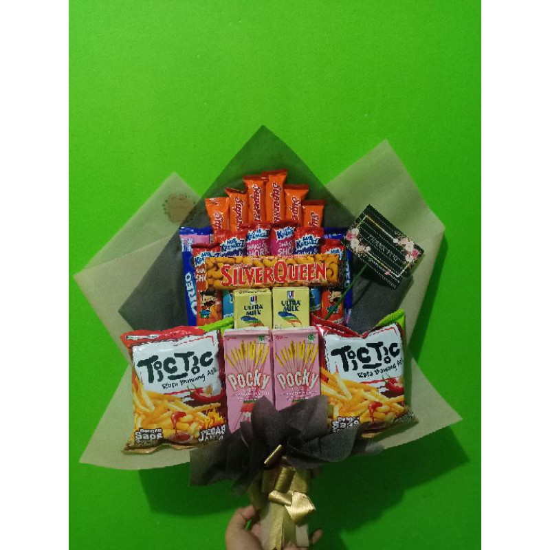 

bucketmakananuntukhadiah