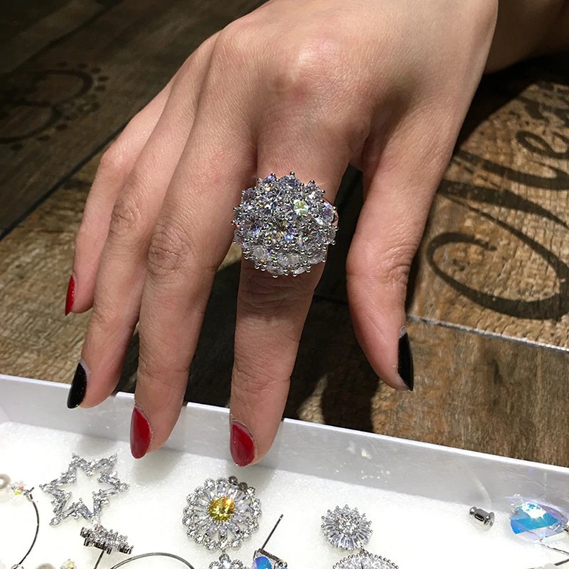 Fancyqube Cincin Kristal Cubic Zirconia Bentuk Bulat Besar Untuk Wanita