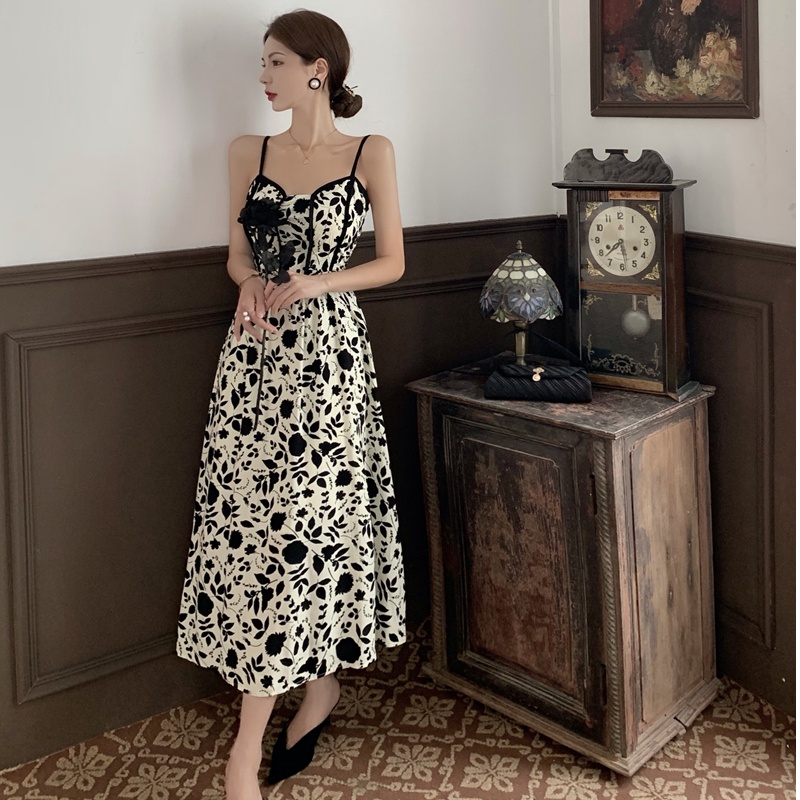 Gaun selempang retro musim panas wanita floral tanpa lengan dress A-line yang elegan