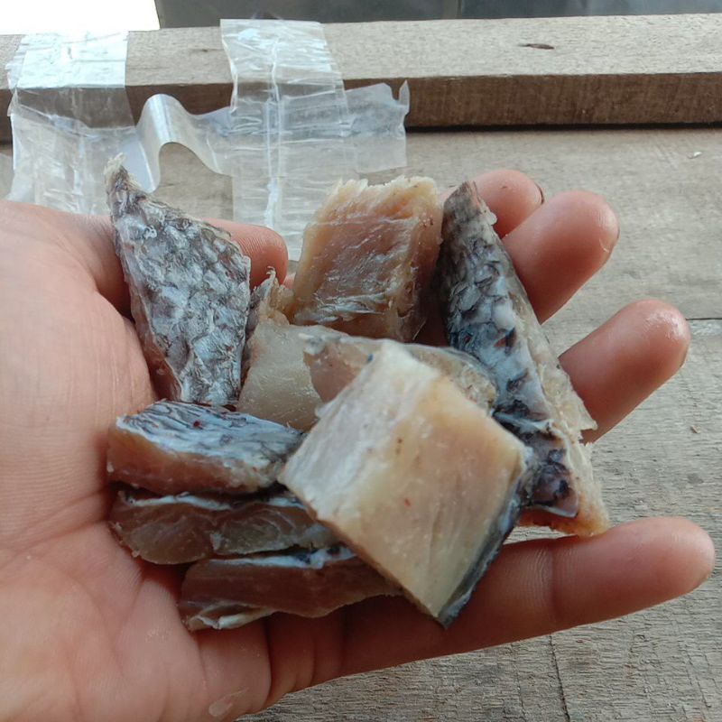 

ikan nila asin/250gram