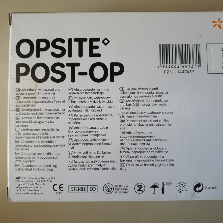 OPSITE POST-OP 20 × 10 cm Plester tahan air Post Op 20cm x 10cm