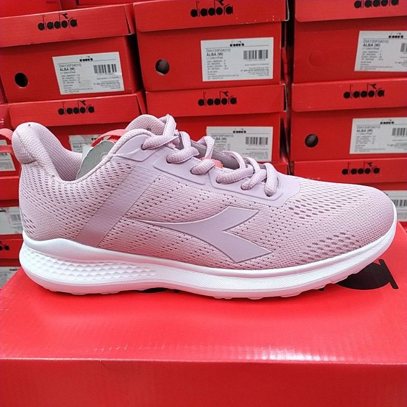 Diadora Caroni women's Sneakers Shoes