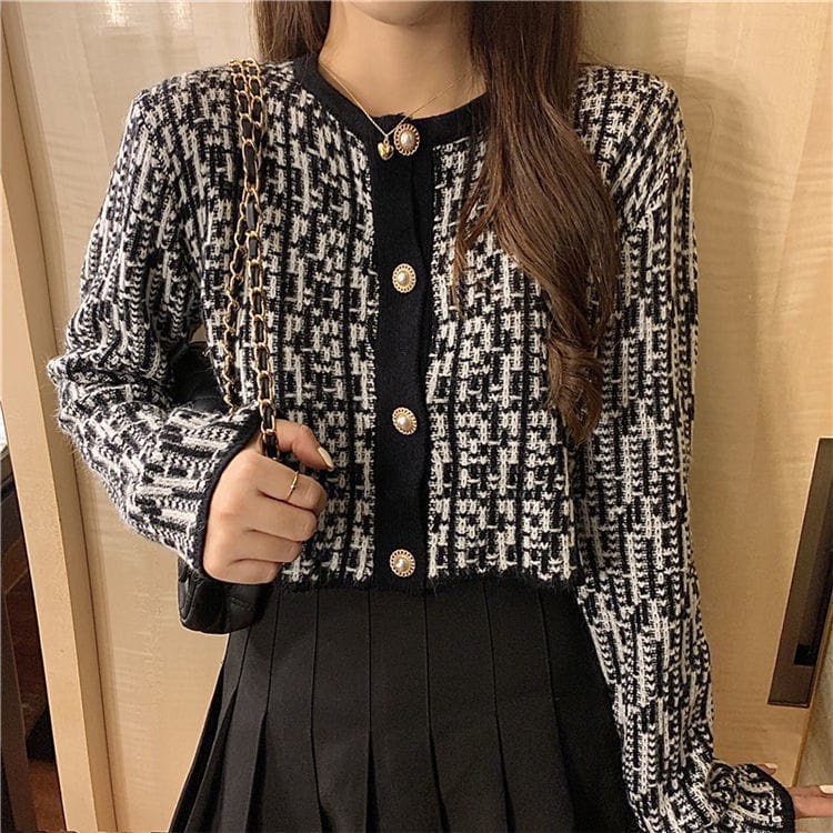 Cardigan Crop-Top wanita bahan rajut model korean style / Cardigan wanita impor model korea