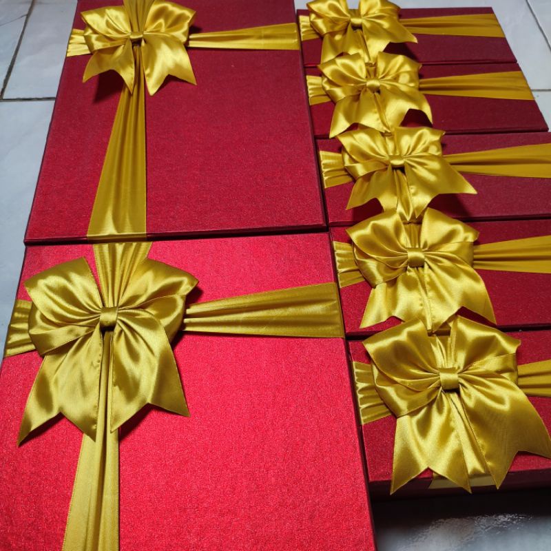 KOTAK KADO BANYAK MOTIF DAN WARNA