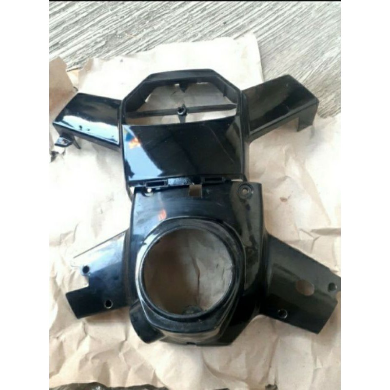 Batok Kepala Atas Bawah Suzuki Bravo Rc