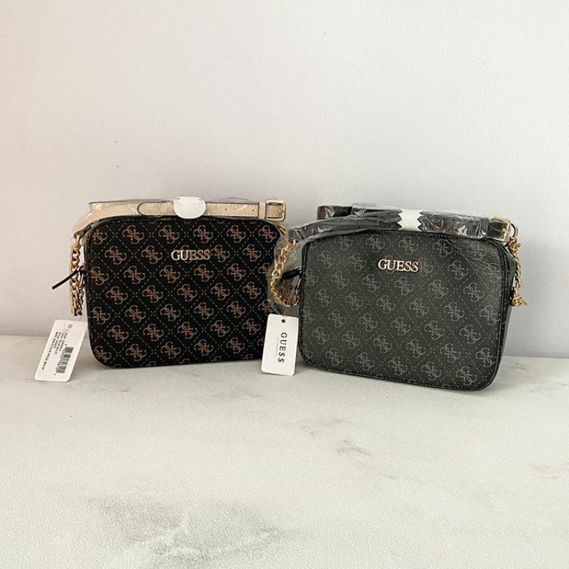 Guess Signature Logo Camera Bag | Tas Selempang | Tas Cewek Original | Tas Wanita Impor