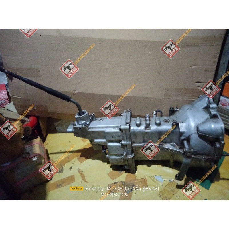 Transmisi GearBox Perseneleng Jimny Katana 5 speed