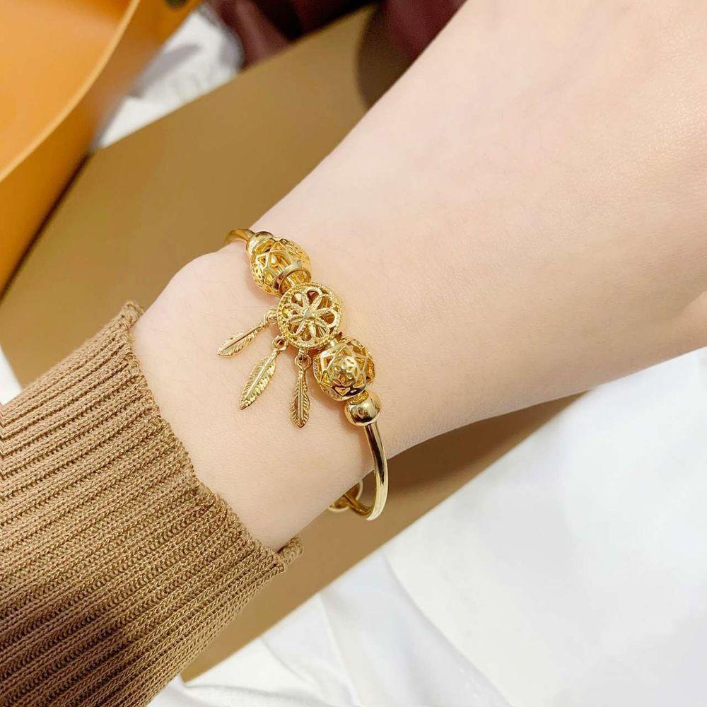 [Elegan] Wanita Pasir Gelang Emas Bangle Temperamen Penangkap Mimpi Niche Desain Rumbai Manik Tangan Rantai