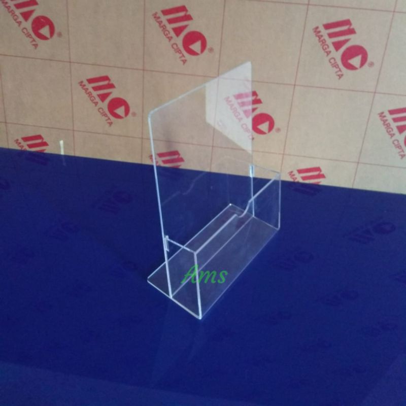 

Akrilik kotak brosur A5