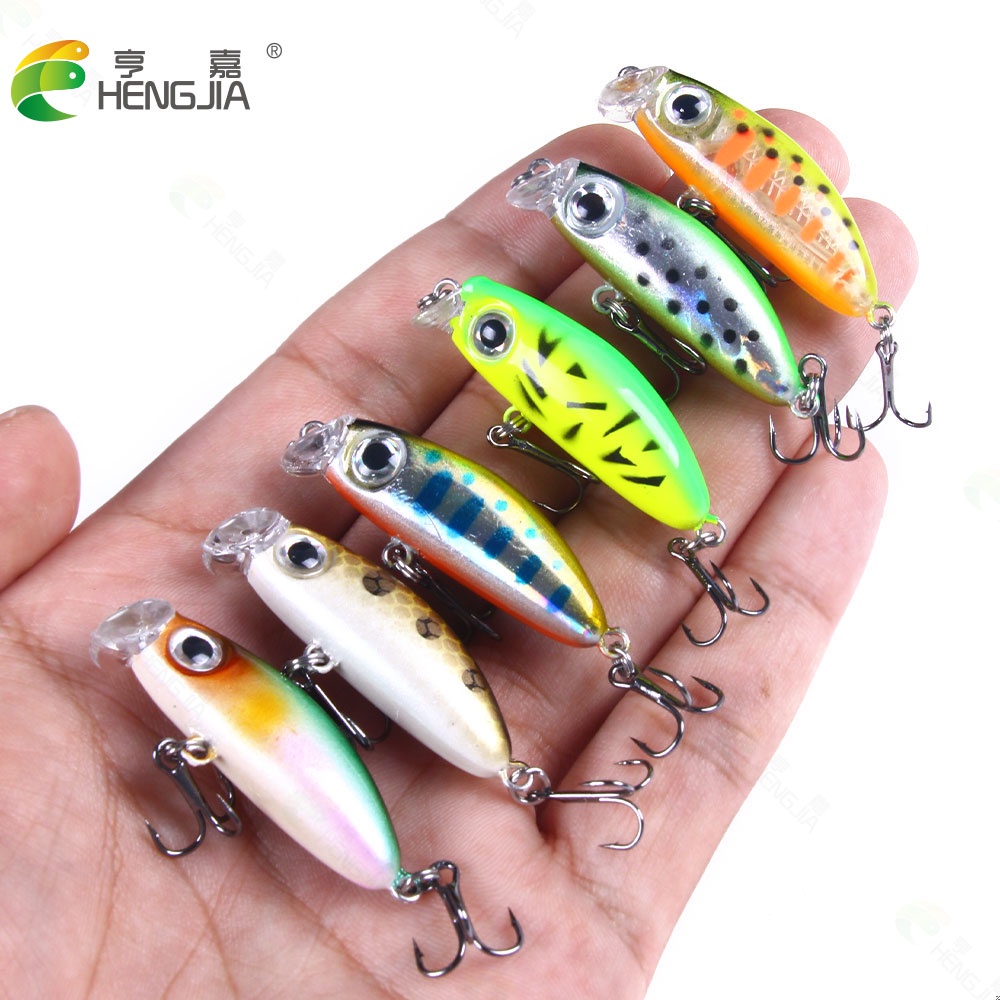 HENGJIA 6PCS Sinking Fishing Lure 4.2cm 3.1g 3D Eyes Umpan Pancing Minnow Bentuk Ikan Kecil Artificial Hard Bait with Flatten Stainless Steel Split Ring