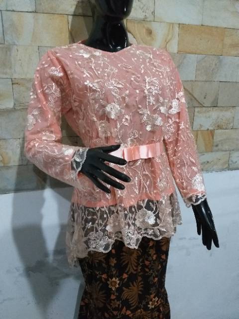 Set Kebaya tulle bordir gliter pinquin