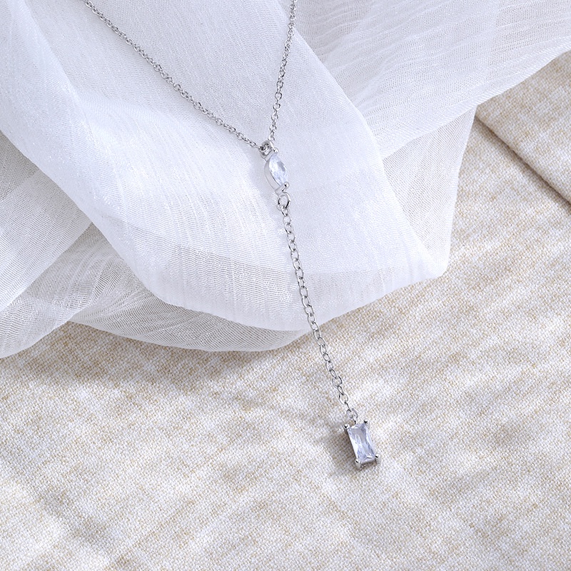 Korean Shiny Diamond Tassel Long Necklace Pendant Girls Exquisite Ins Trend Sweet Zircon Simple Necklace Clavicle Chain Women Fashion Jewelry Accessories Gift