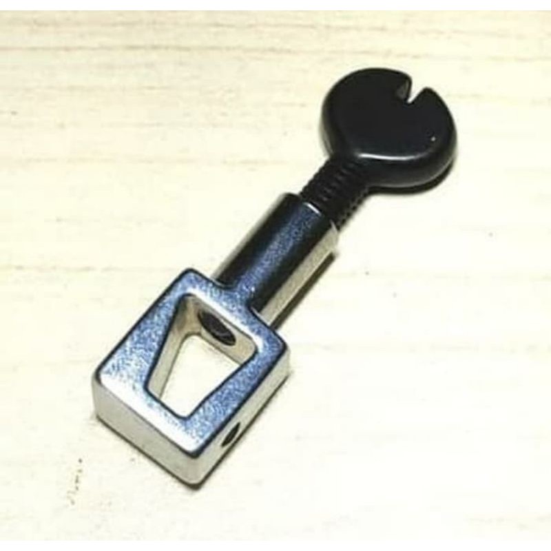 Jepit Jarum Mesin Jahit Janome