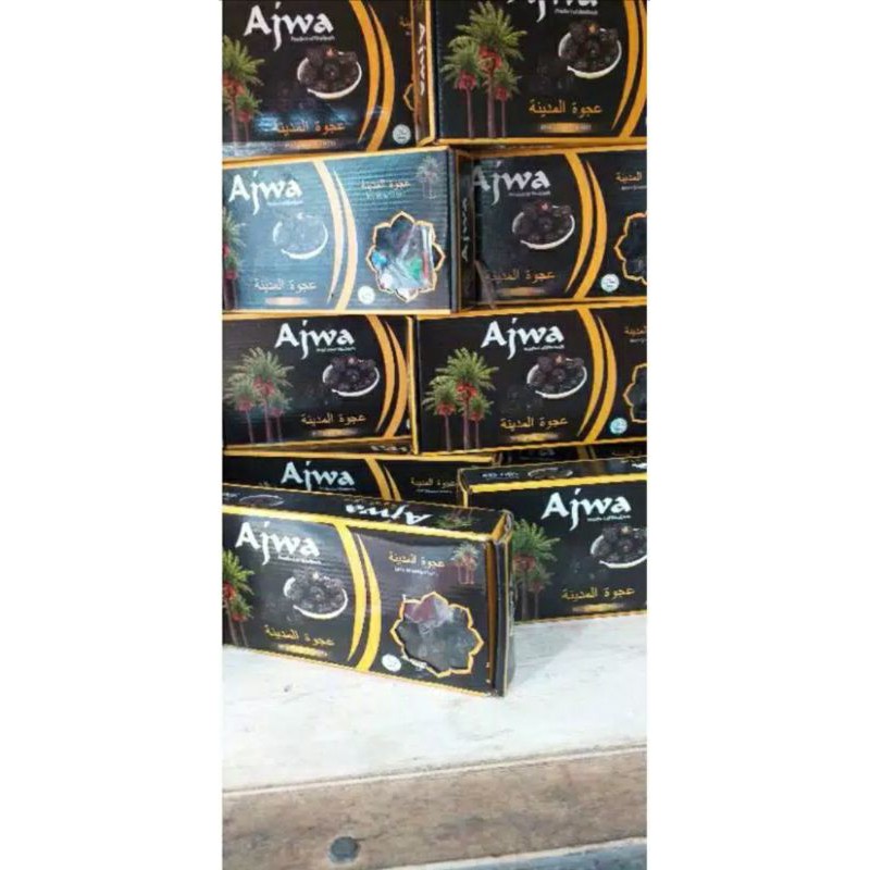 

Kurma ajwa premium 500 gram kurma nabi kemasan dus