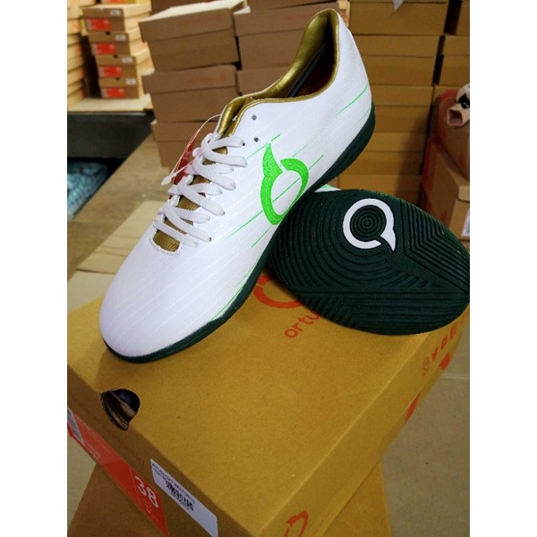 Sepatu Futsal Ortuseight RAPTOR IN
